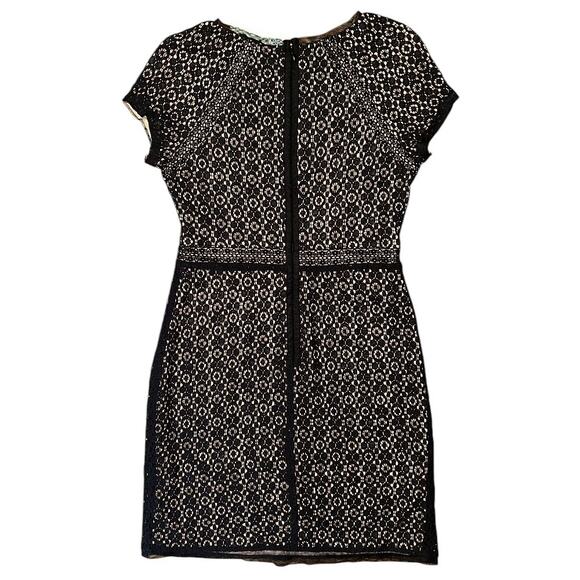 NWT Max and Cleo Black Lace Cap Sleeve Fitted Sheath Dress Size 8 MSRP $128 - Picture 5 of 7